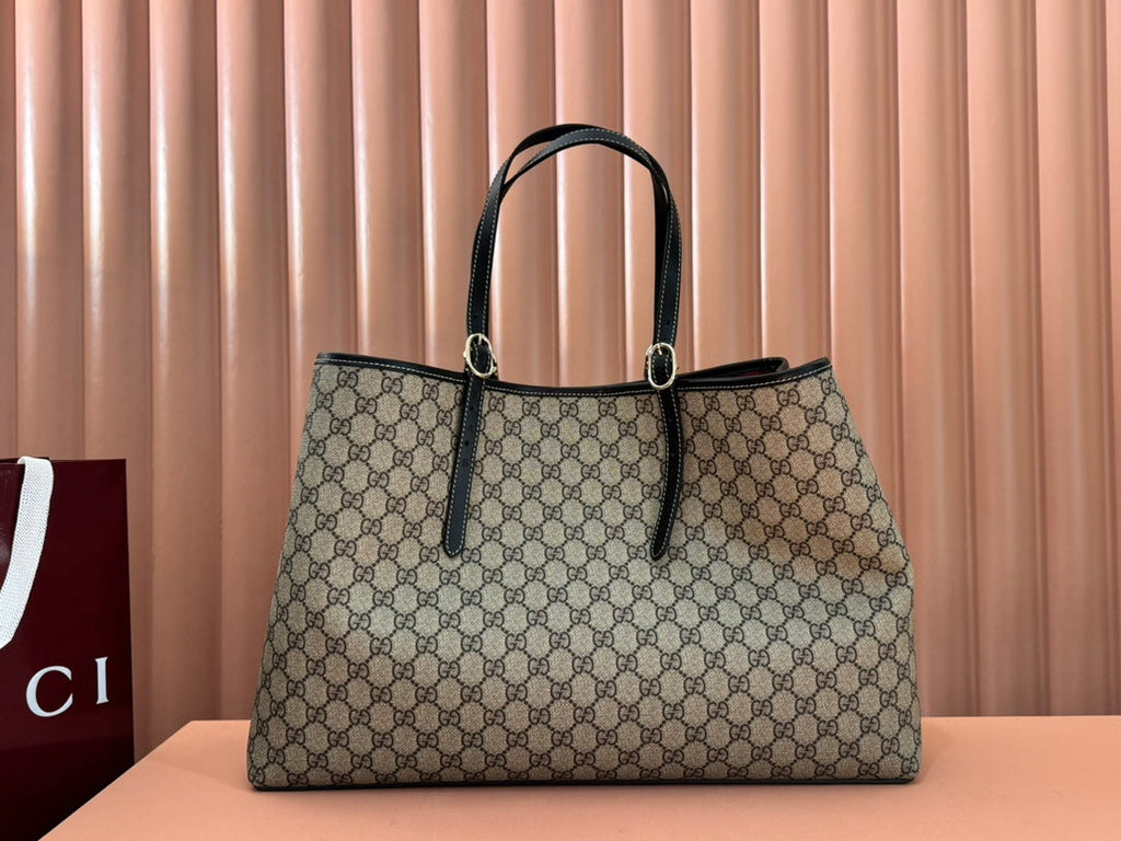 GUCCI 25S EMBLEM LARGE BAG 46 IN DARK BROWN AND BLACK CALFSKIN