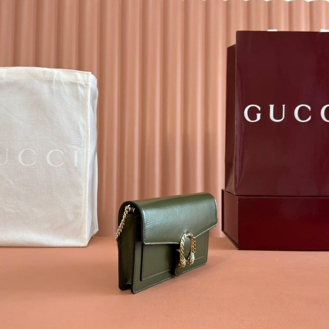 GUCCI 25S DIONYSUS WALLET ON CHAIN 20 IN GREEN GLOSSY CALFSKIN