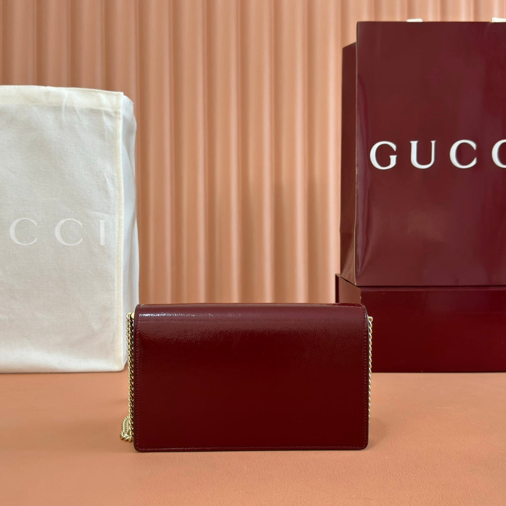 GUCCI 25S DIONYSUS WALLET ON CHAIN 20 IN ROSSO ANCORA GLOSSY CALFSKIN