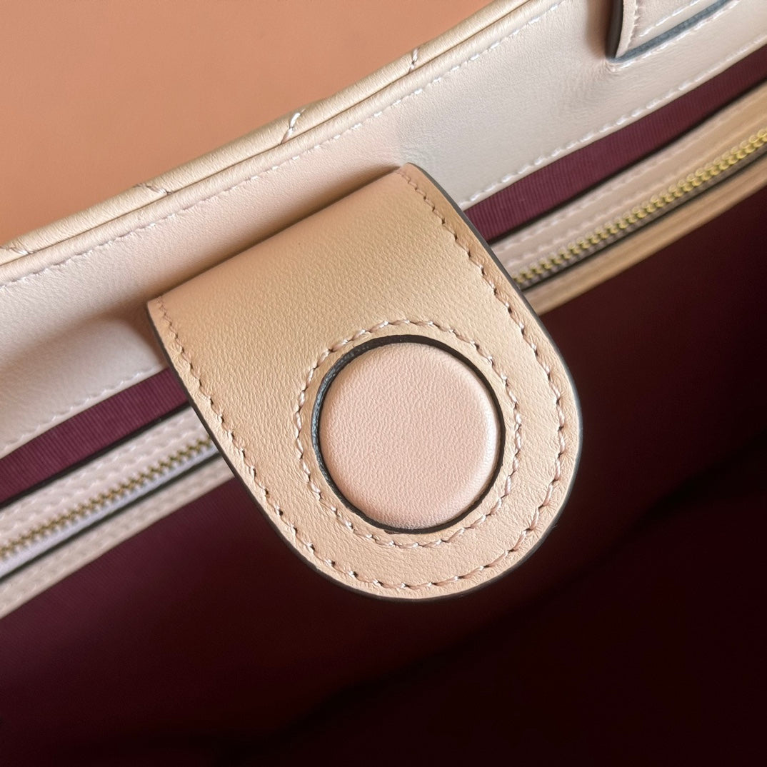GUCCI 25S SMALL TOTE BAG 39 CM IN NUDE PINK CALFSKIN WITH GOLD HARDWARE