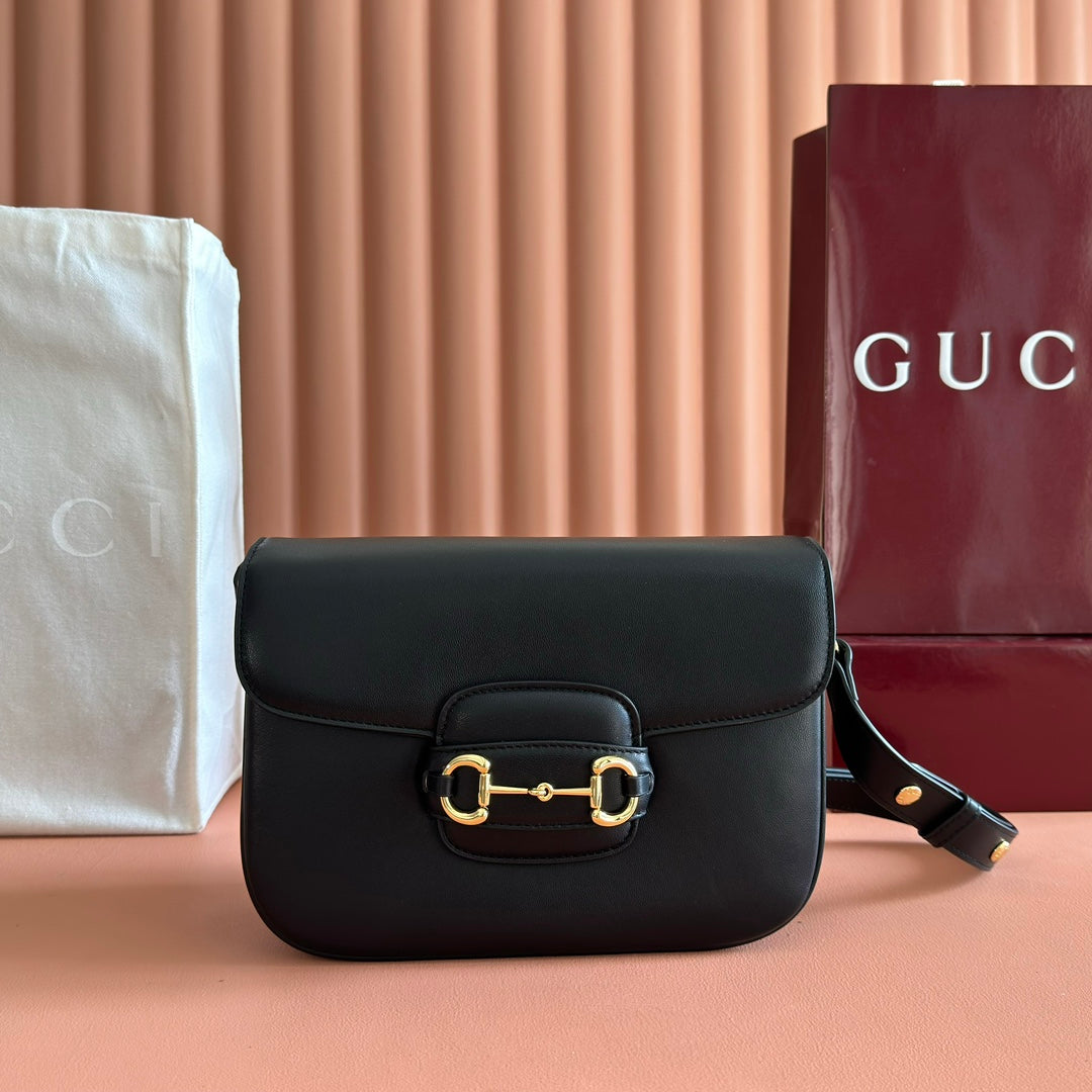 GUCCI 25S HORSEBIT 1955 MINI BAG 26 CM IN BLACK CALFSKIN WITH GOLD HARDWARE