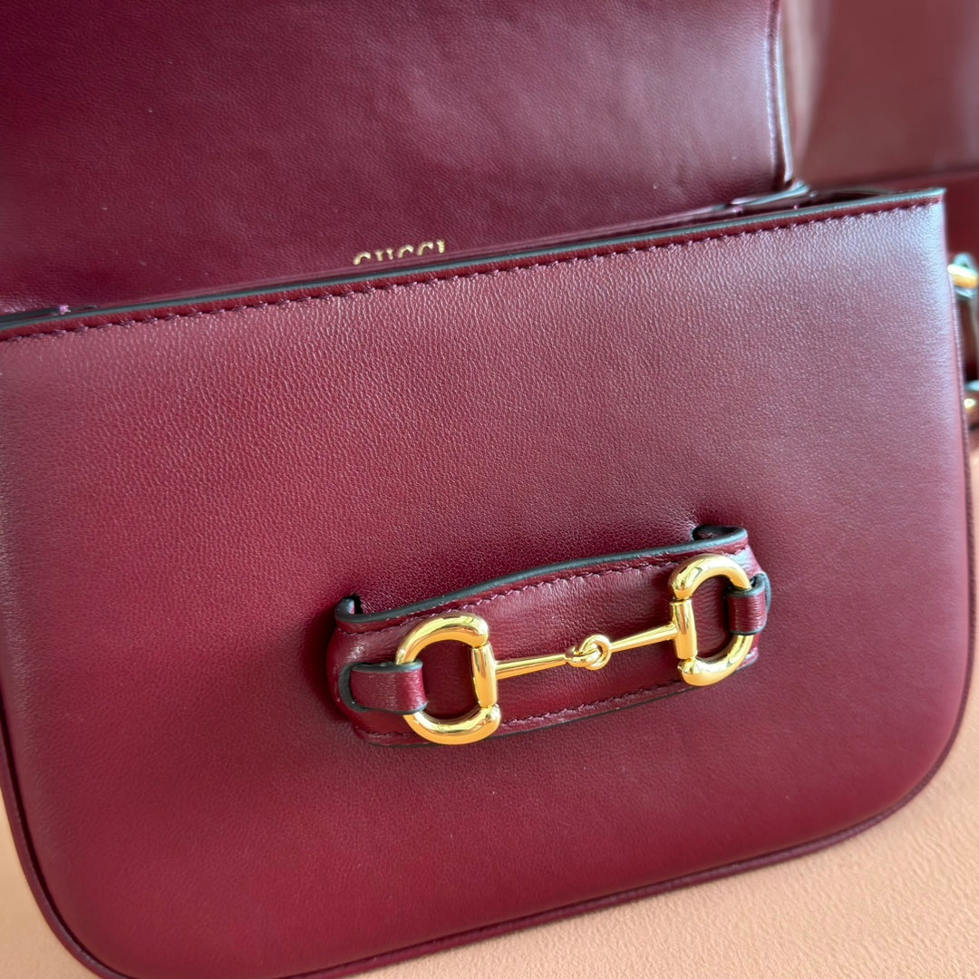 GUCCI 25S HORSEBIT 1955 MINI BAG 20 CM IN DARK RED CALFSKIN WITH GOLD HARDWARE