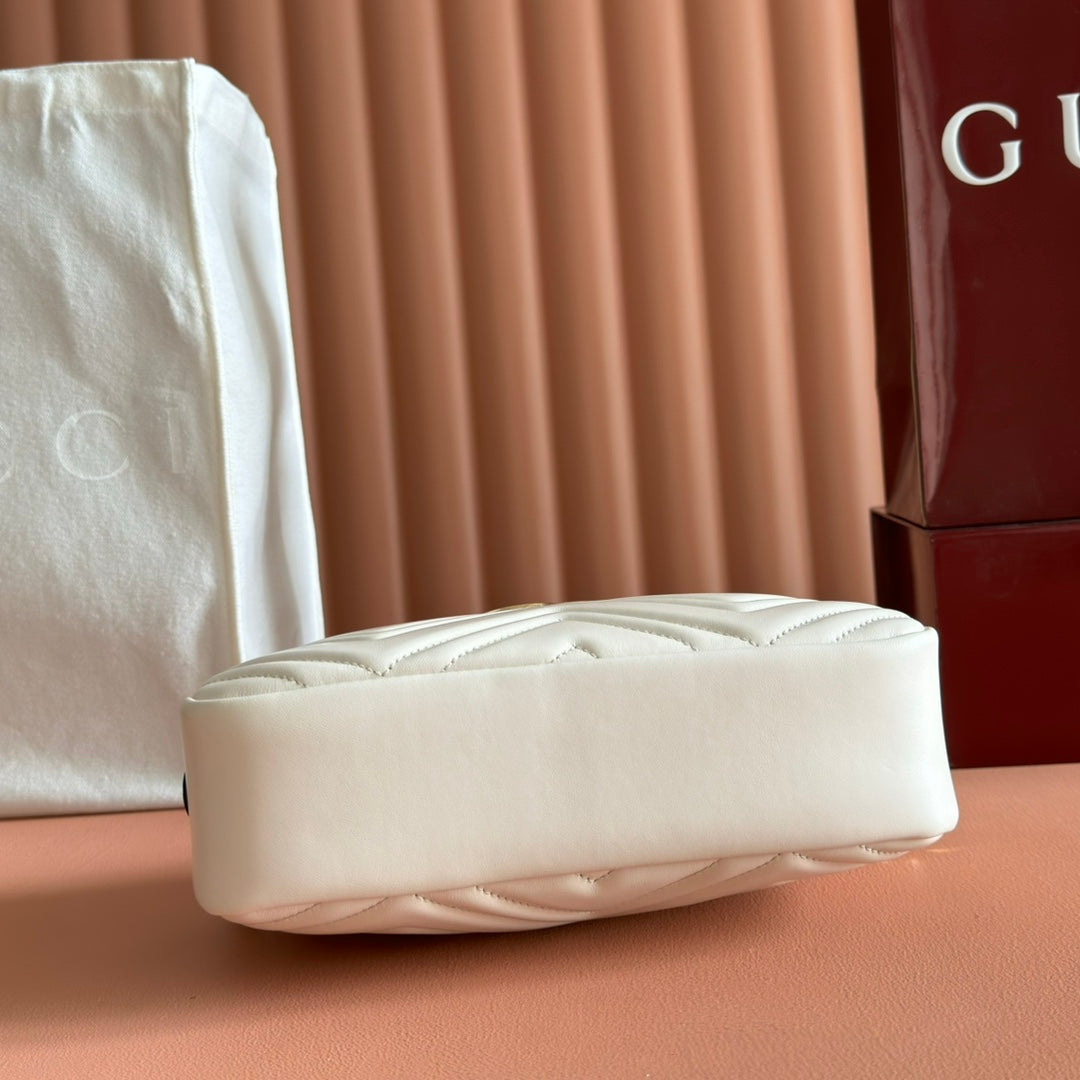 GUCCI 25S MARMONT BAG 24 IN CREAM WHITE CALFSKIN WITH GOLD HARDWARE