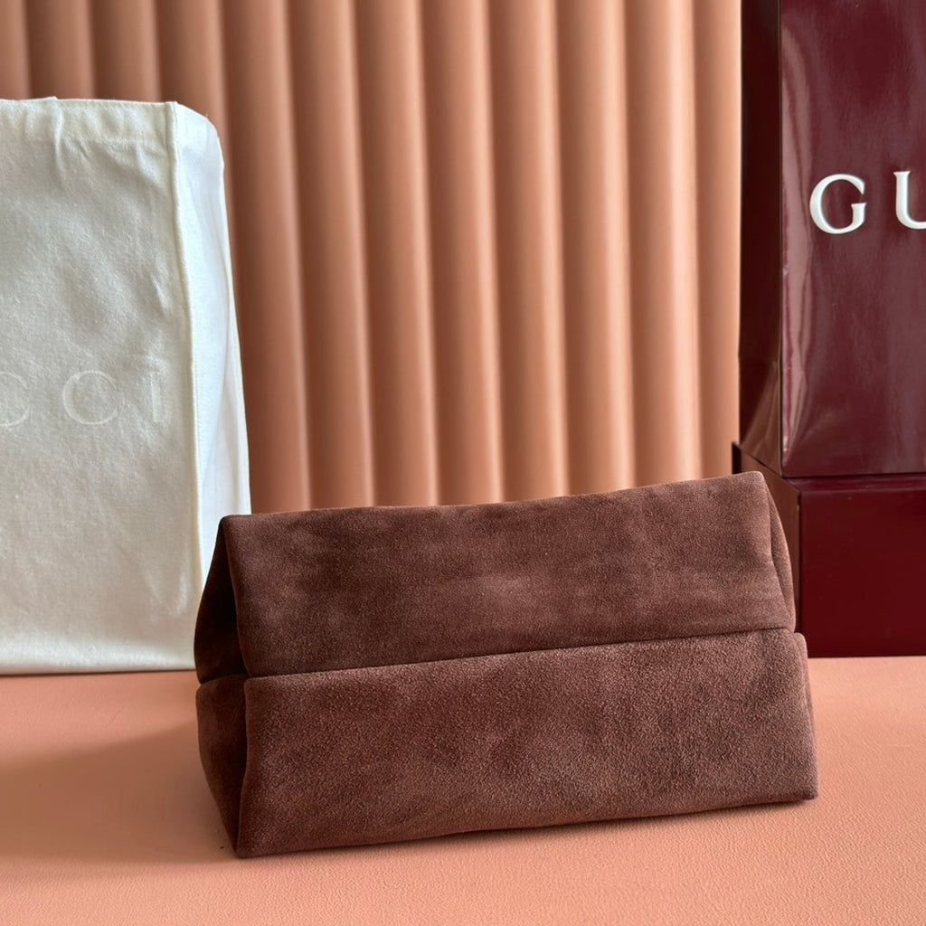 GUCCI 25S HANDBAG 28 CM IN DARK CACAO BROWN SUEDE WITH GOLD HARDWARE