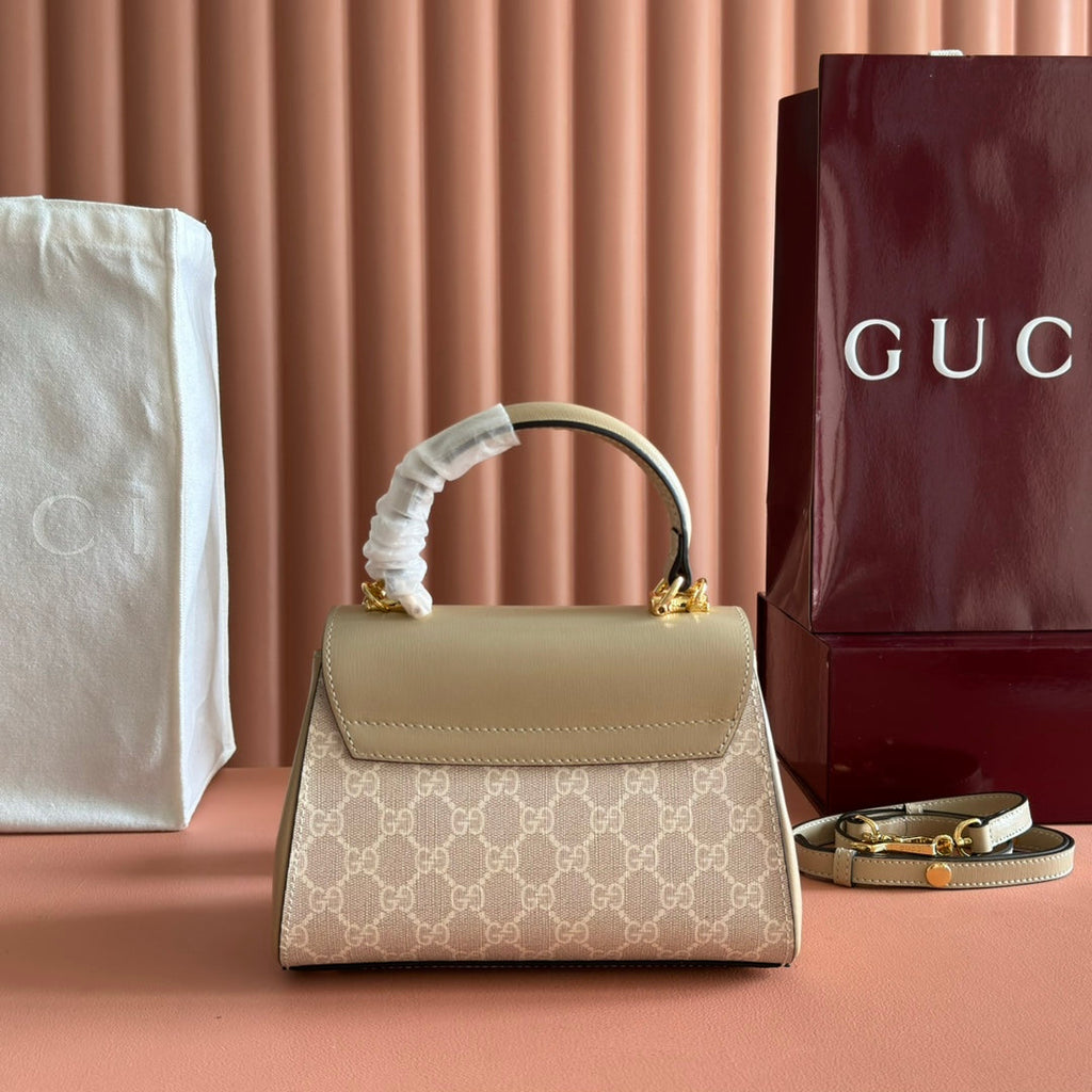 GUCCI 25S HORSEBIT 1955 MEDIUM SHOULDER BAG 29 CM IN BEIGE MONOGRAM CALFSKIN WITH GOLD HARDWARE