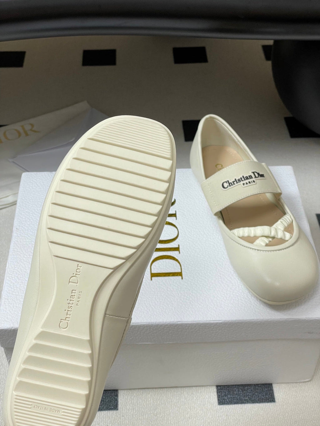 DIOR STRETCH BALLET FLATS 25S IN CREAM WHITE LAMBSKIN